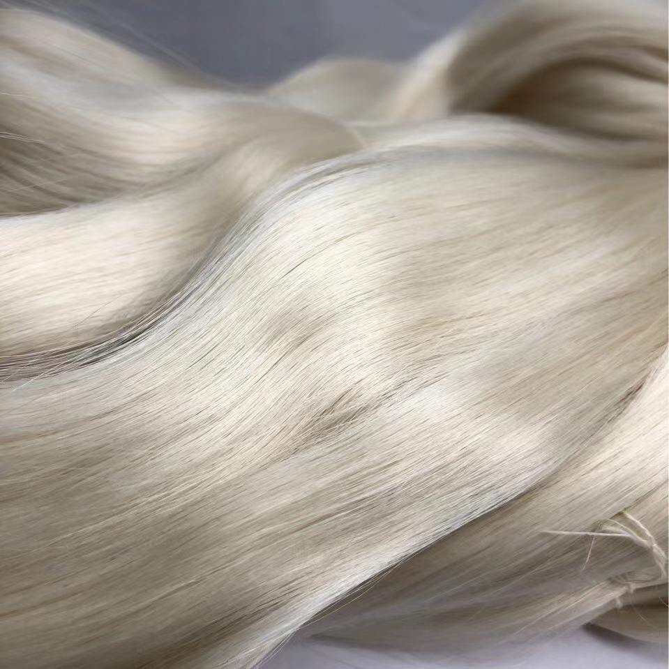 Premium raw silk fibers